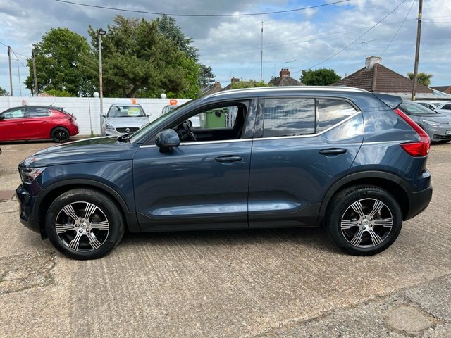 Volvo XC40 1.5 T3 Inscription Suv Euro 6 S S AO21WHC Blue #4