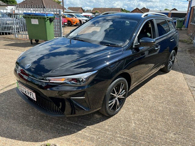 MG MG5 61.1Kwh Trophy Long Range Estate Black #4