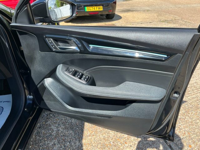 MG MG5 115Kw Excite Ev 61Kwh #38