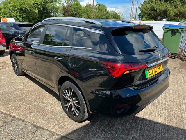 MG MG5 61.1Kwh Trophy Long Range Estate Black #5
