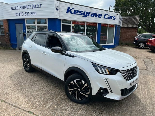 Peugeot e-2008 50Kwh Gt Suv 136 Ps White