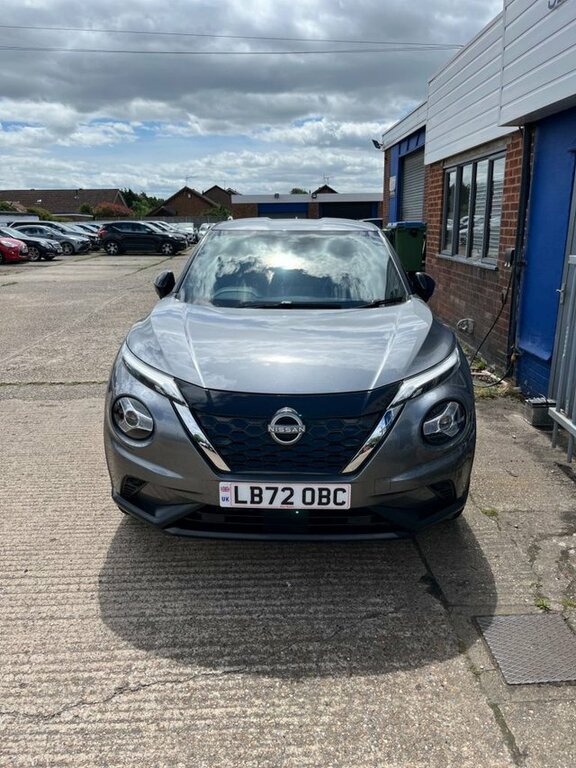 Nissan Juke 1.6 N-connecta Suv Hybrid Euro 6 Grey #2