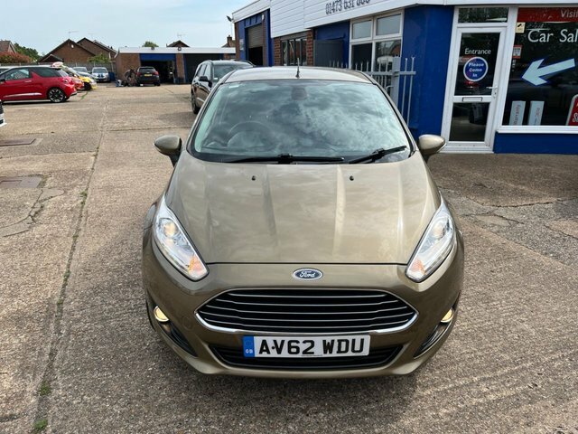Ford Fiesta 1.0T Ecoboost Titanium Hatchback Brown #2