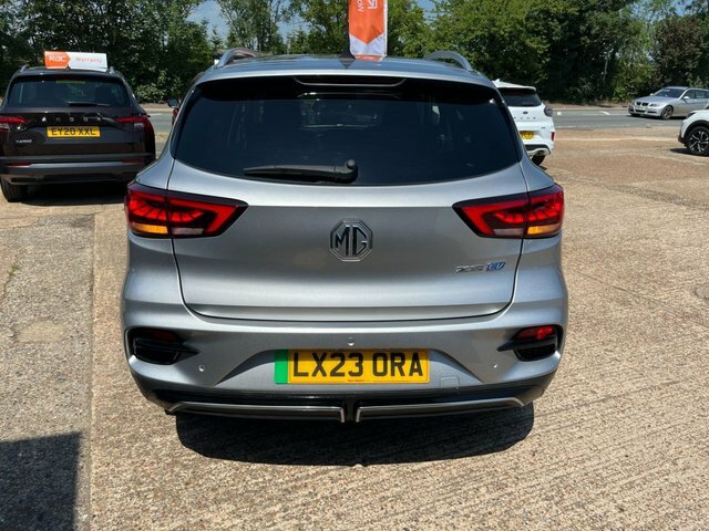 MG ZS 72.6Kwh Trophy Long Range Suv 1 LX23ORA Silver #6