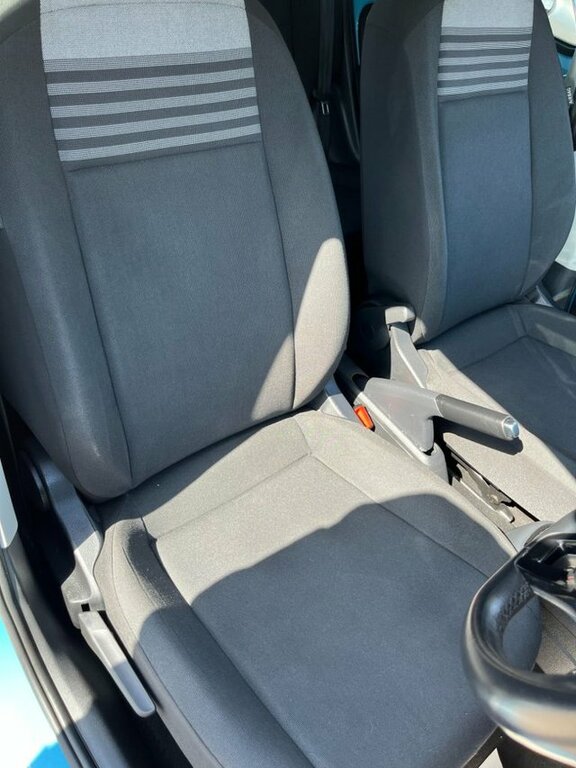 Volkswagen e-Up Hatchback Blue #16