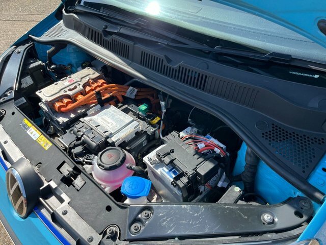 Volkswagen e-Up Hatchback Blue #39