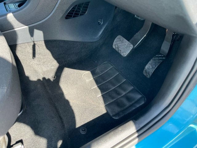 Volkswagen e-Up Hatchback Blue #63