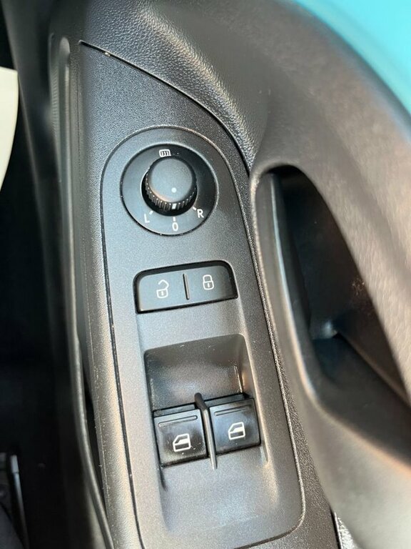 Volkswagen e-Up Hatchback Blue #35