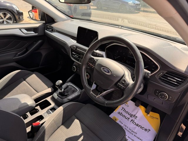 Ford Focus Ecoblue Zetec Hatchback Black #2
