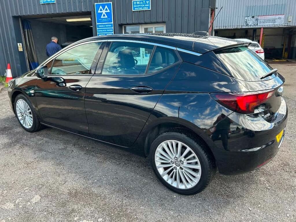 Vauxhall Astra Elite Black #4