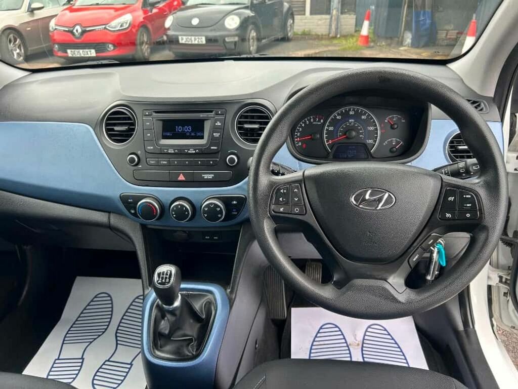 Hyundai I10 1.2 Premium Se White #8