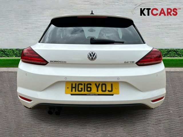 Volkswagen Scirocco Tsi Bluemotion Tech Gt White #6