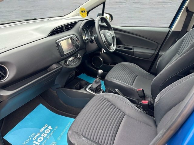 Toyota Yaris Dual Vvt-i Excel Hatchback RK64WRW Blue #3