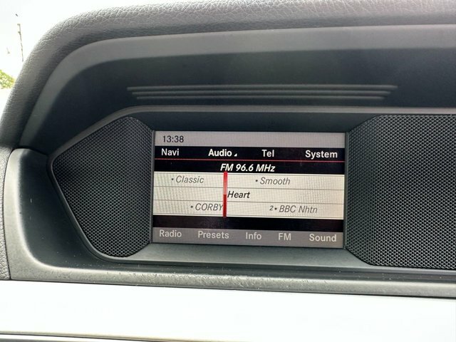 Mercedes-Benz C Class C200 Cdi Blueefficiency Amg White #19