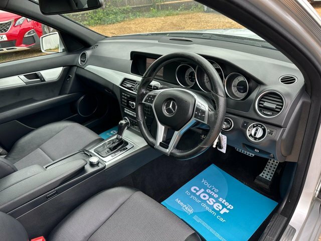 Mercedes-Benz C Class C200 Cdi Blueefficiency Amg White #9