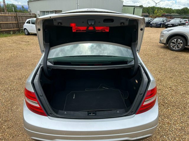 Mercedes-Benz C Class C200 Cdi Blueefficiency Amg White #28