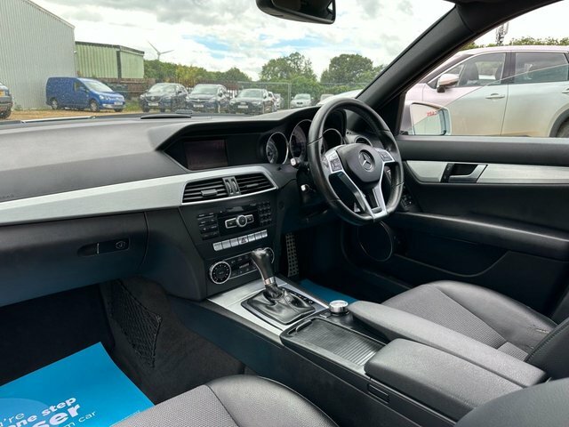 Mercedes-Benz C Class C200 Cdi Blueefficiency Amg White #34