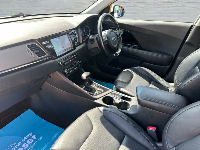 Kia Niro 1.6 Gdi Hybrid 4 Dct Grey #3