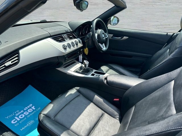 BMW Z4 18I Convertible White #3