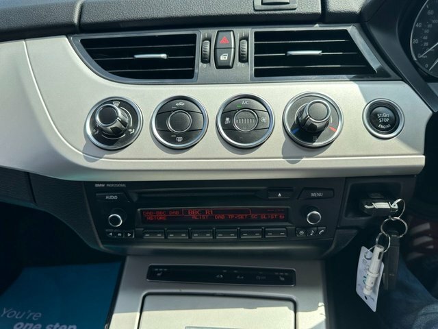 BMW Z4 2 20I White #23