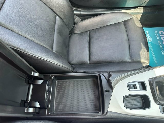 BMW Z4 2 20I White #25