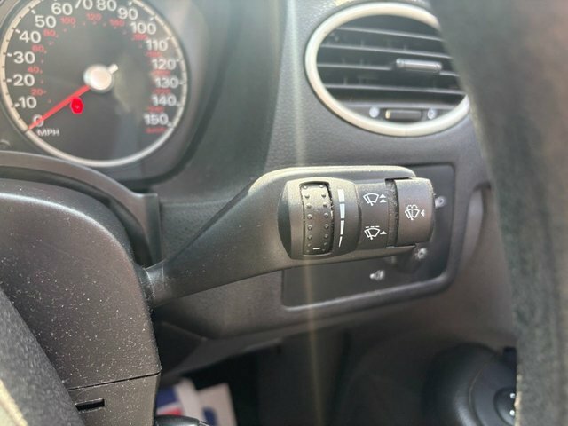 Ford Focus 1.6 Zetec Climate Green #14