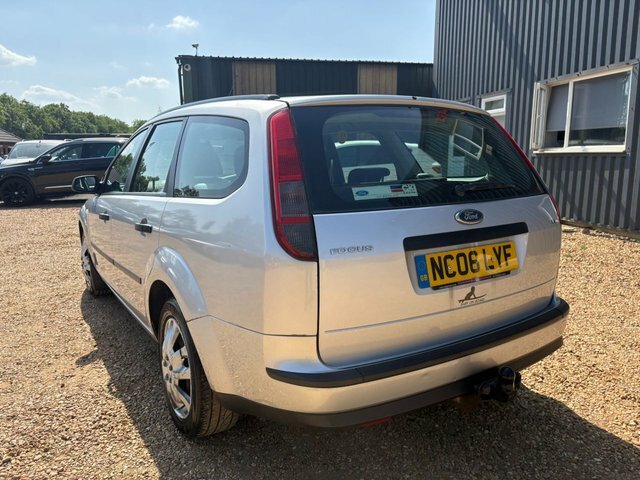 Ford Focus 1.6 Zetec Climate Green #3