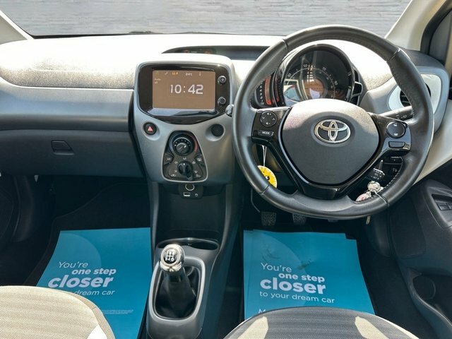 Toyota Aygo Hatchback  #10