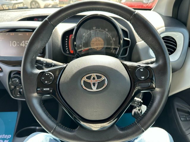 Toyota Aygo Hatchback  #15