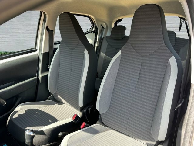 Toyota Aygo Hatchback  #37