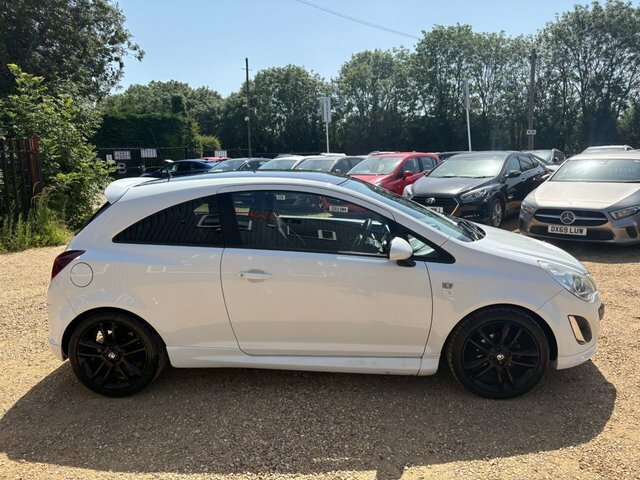 Vauxhall Corsa 1.4 Se 98 Bhp Brown #6