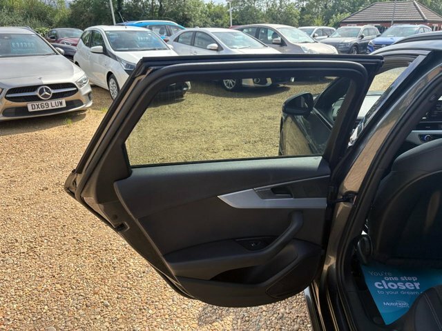 Audi A4 Avant Avant Tfsi Sport - 2017 66 Plate White #39