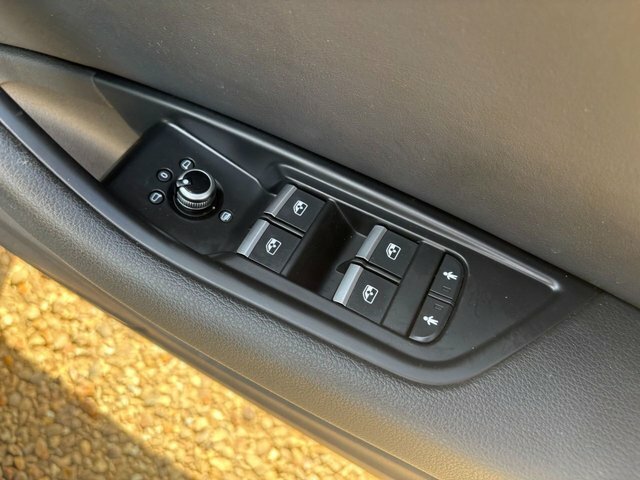 Audi A4 Avant Avant Tfsi Sport - 2017 66 Plate White #14