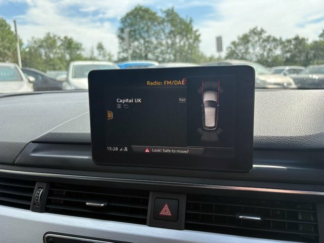 Audi A4 Avant Avant Tfsi Sport - 2017 66 Plate White #22