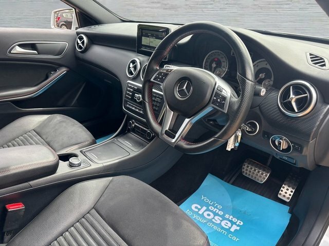 Mercedes-Benz A Class 1.5 Sport Euro 5 Ss Black #12