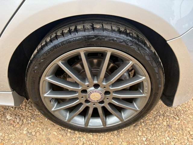 Mercedes-Benz A Class 1.5 Sport Euro 5 Ss Black #40