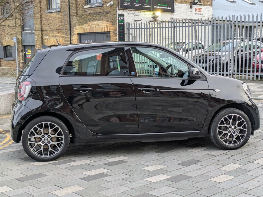 Smart Forfour Hatchback 17.6Kwh Prime Exclusive 202070 Black #5