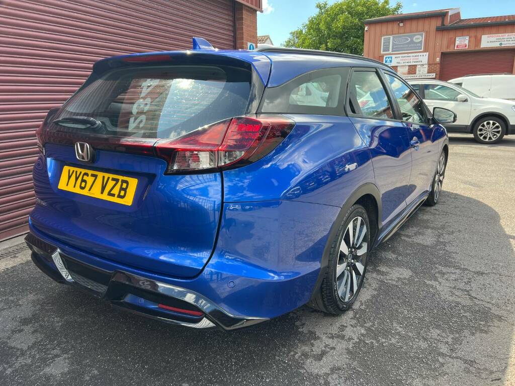 Honda Civic I-vtec Se Plus Tourer Silver #7