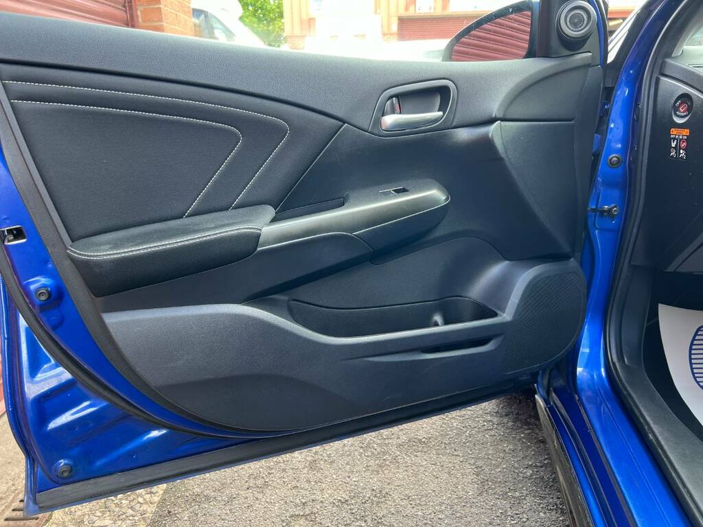 Honda Civic I-vtec Se Plus Tourer Silver #9