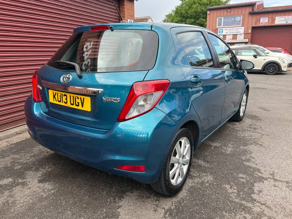Toyota Yaris 1.0 Vvt-i Tr Blue #4