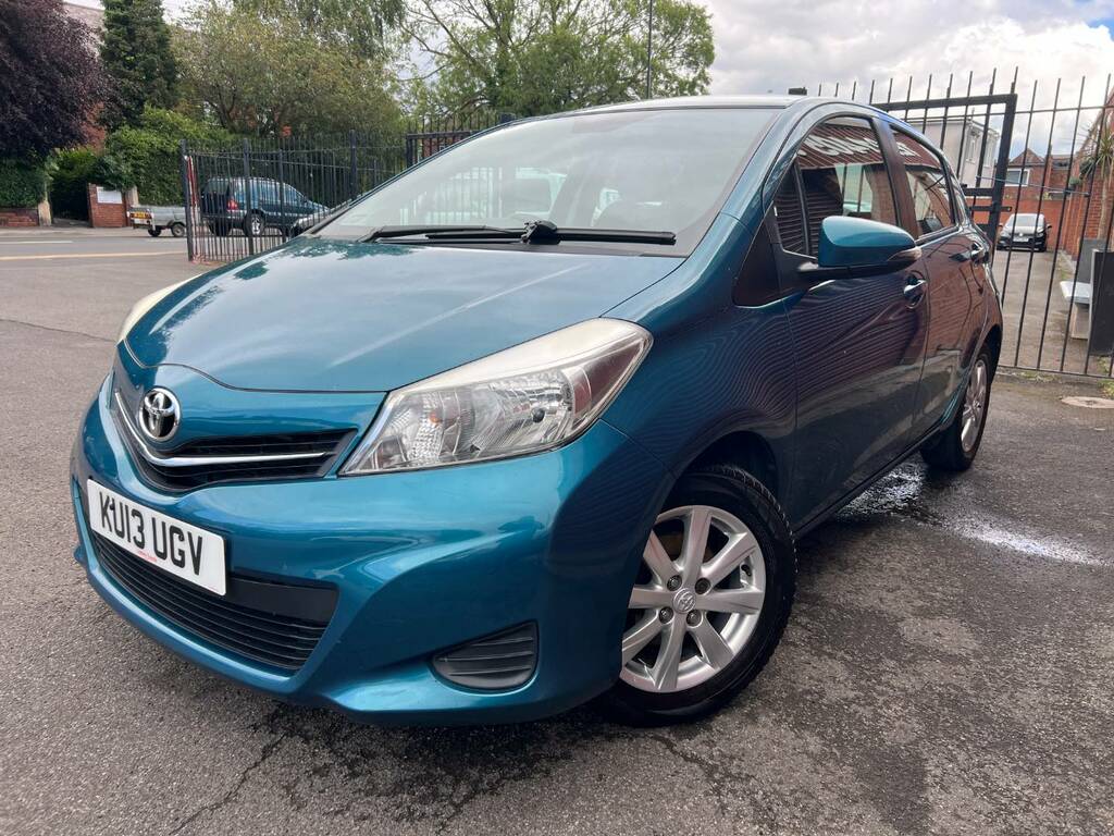 Toyota Yaris 1.0 Vvt-i Tr Blue #3