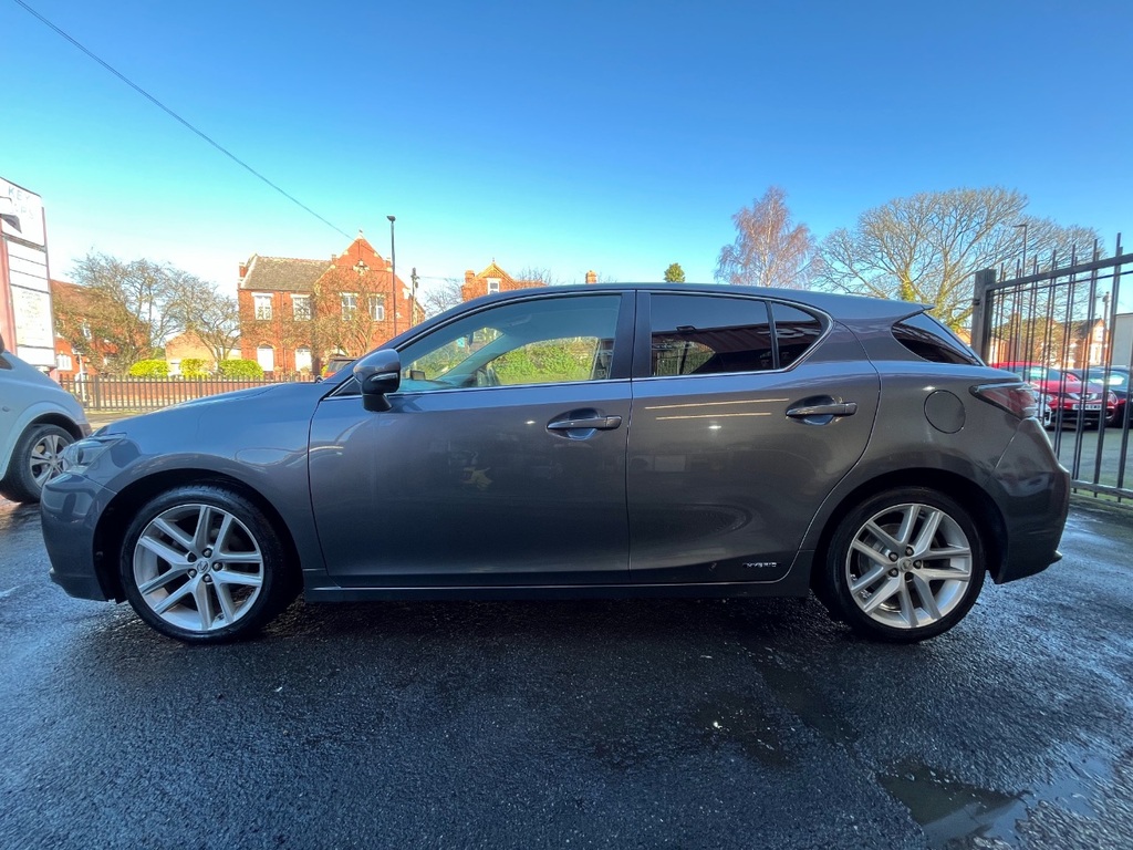 Lexus CT 200H 1.8 Advance Cvt Grey #4
