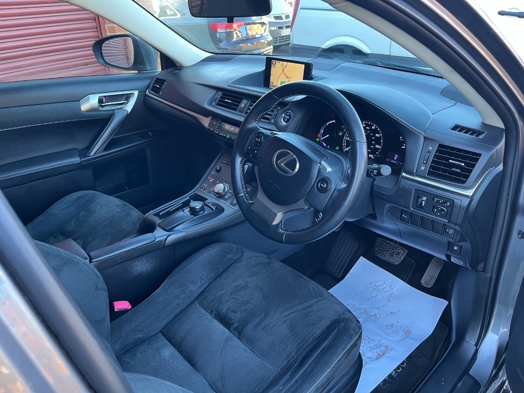 Lexus CT Hatchback Black #9