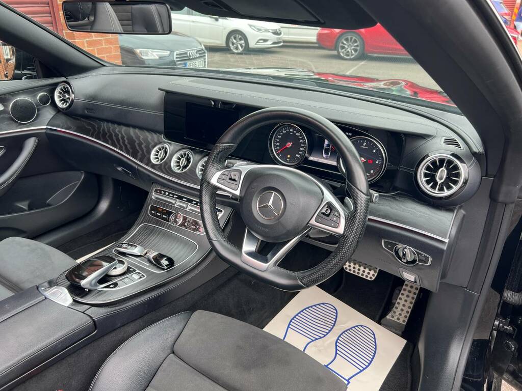 Mercedes-Benz E Class E400 4Matic Amg Line 9G-tronic Black #24