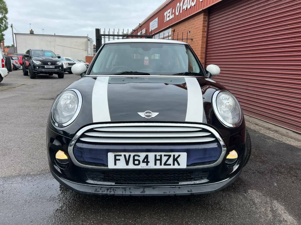 Mini Hatch 1.5 Cooper D Black #2