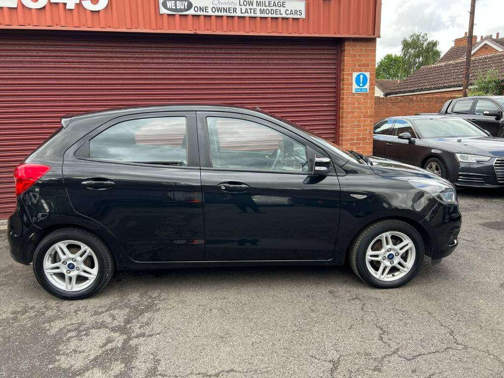 Ford KA+ 1.2 85 Zetec Black #4