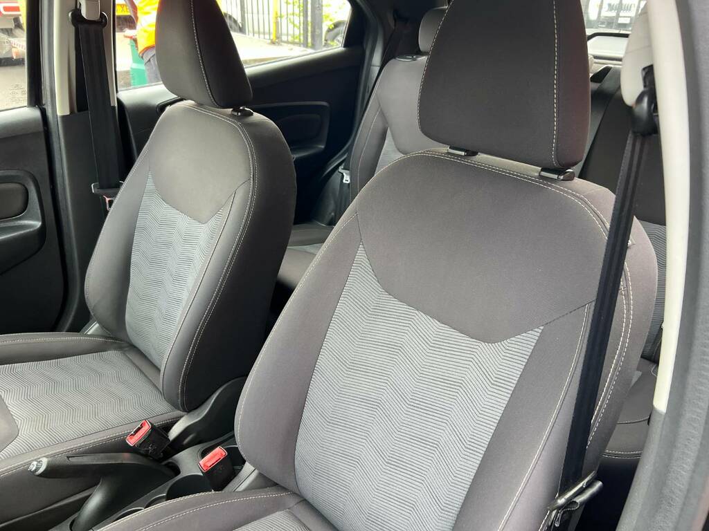 Ford KA+ 1.2 Zetec #10