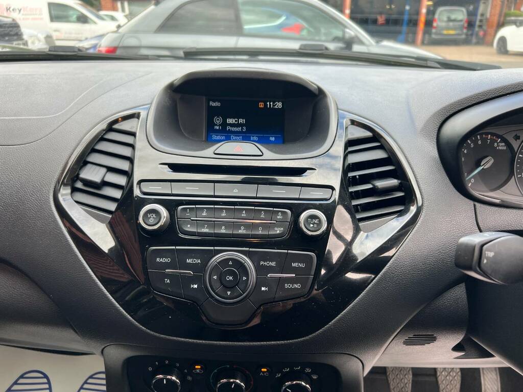 Ford KA+ 1.2 Zetec #16