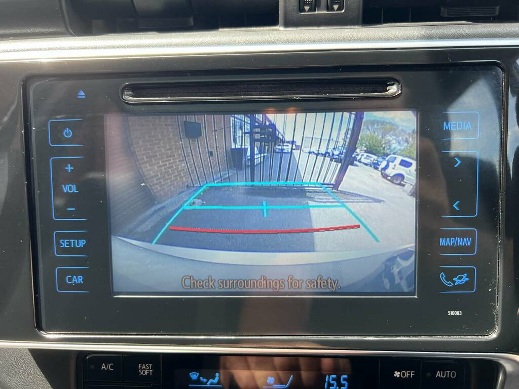 Toyota Auris 1.6L Icon Plus Red #22