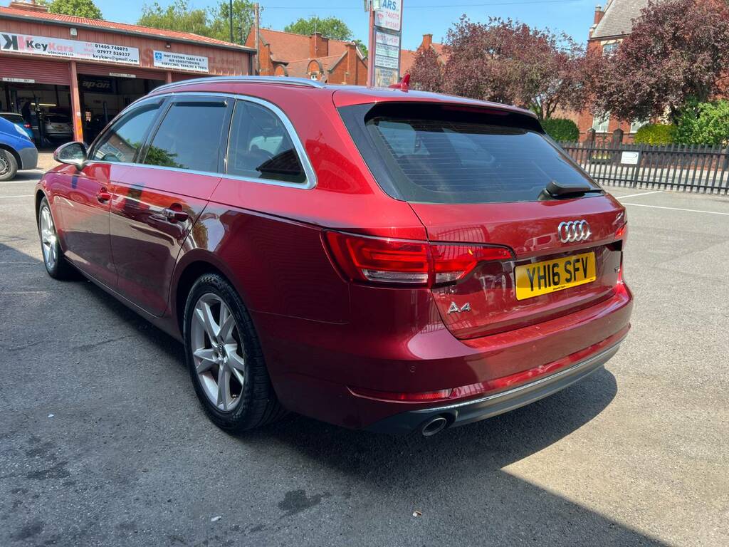 Audi A4 2.0 Tdi Ultra Sport Red #5